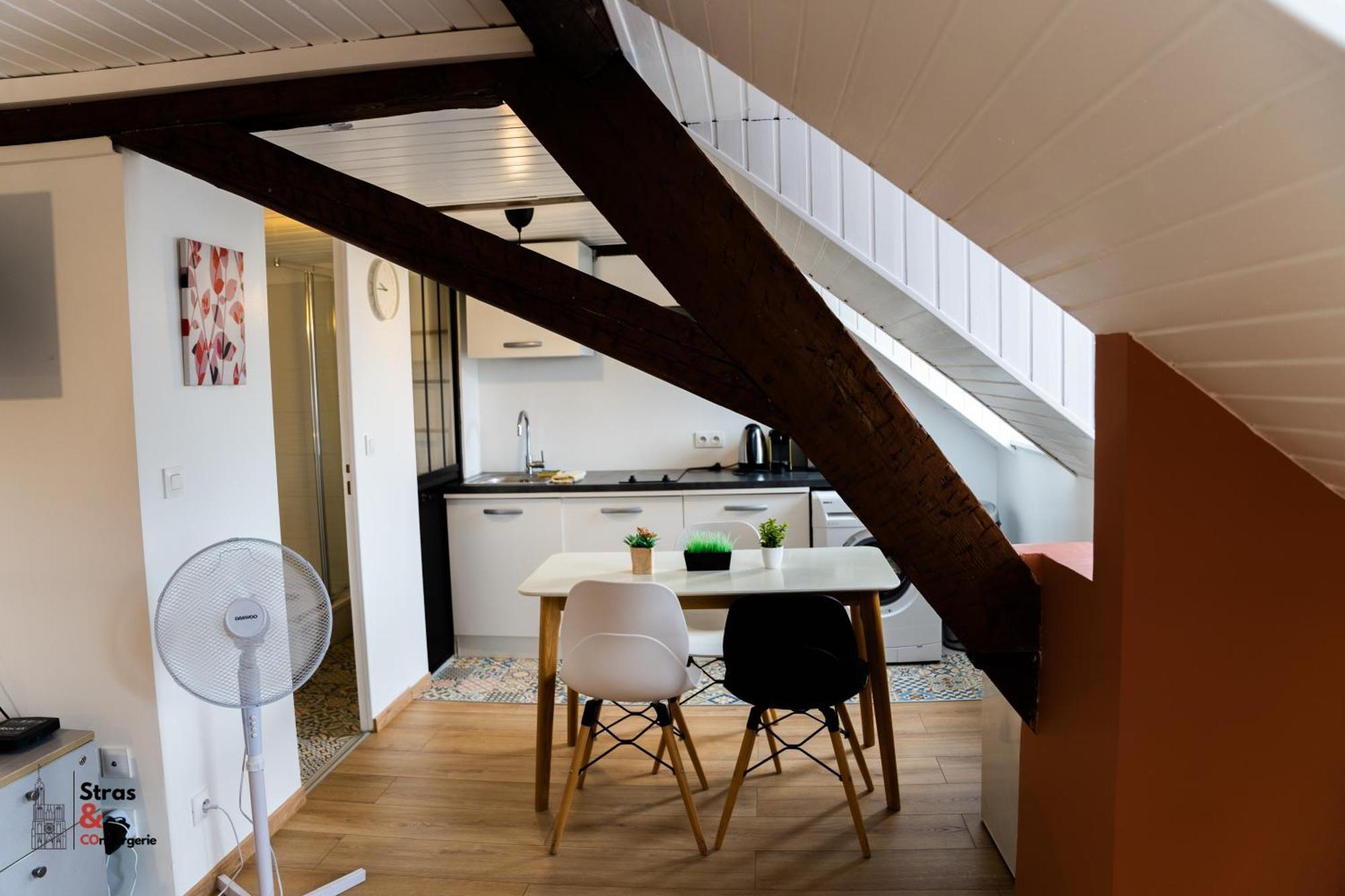 Lyam Apartment *
